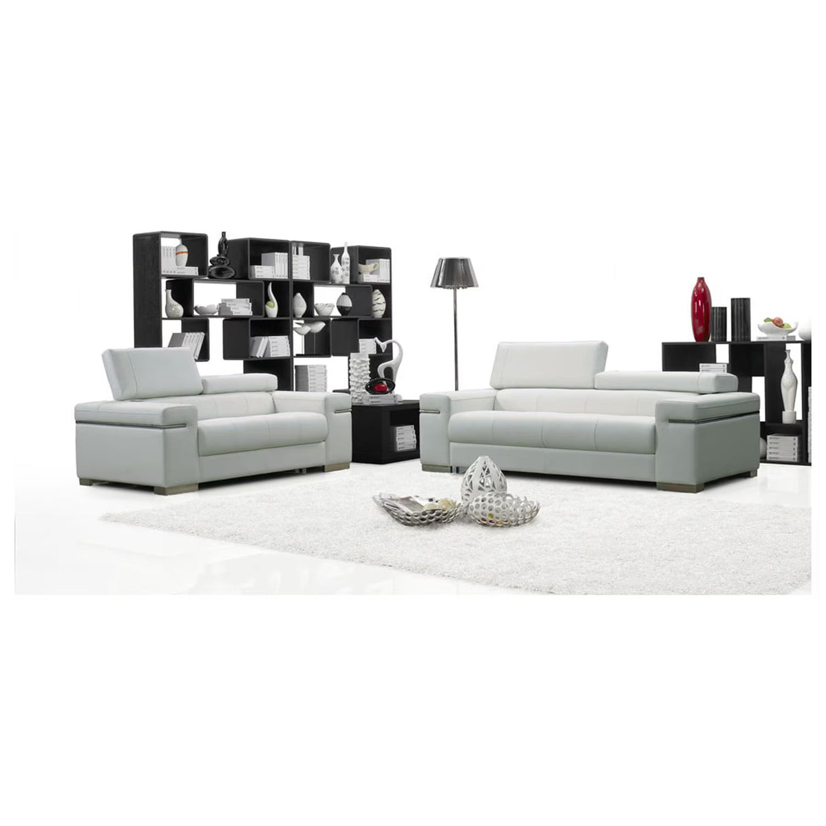 White Leather Sofa V48627