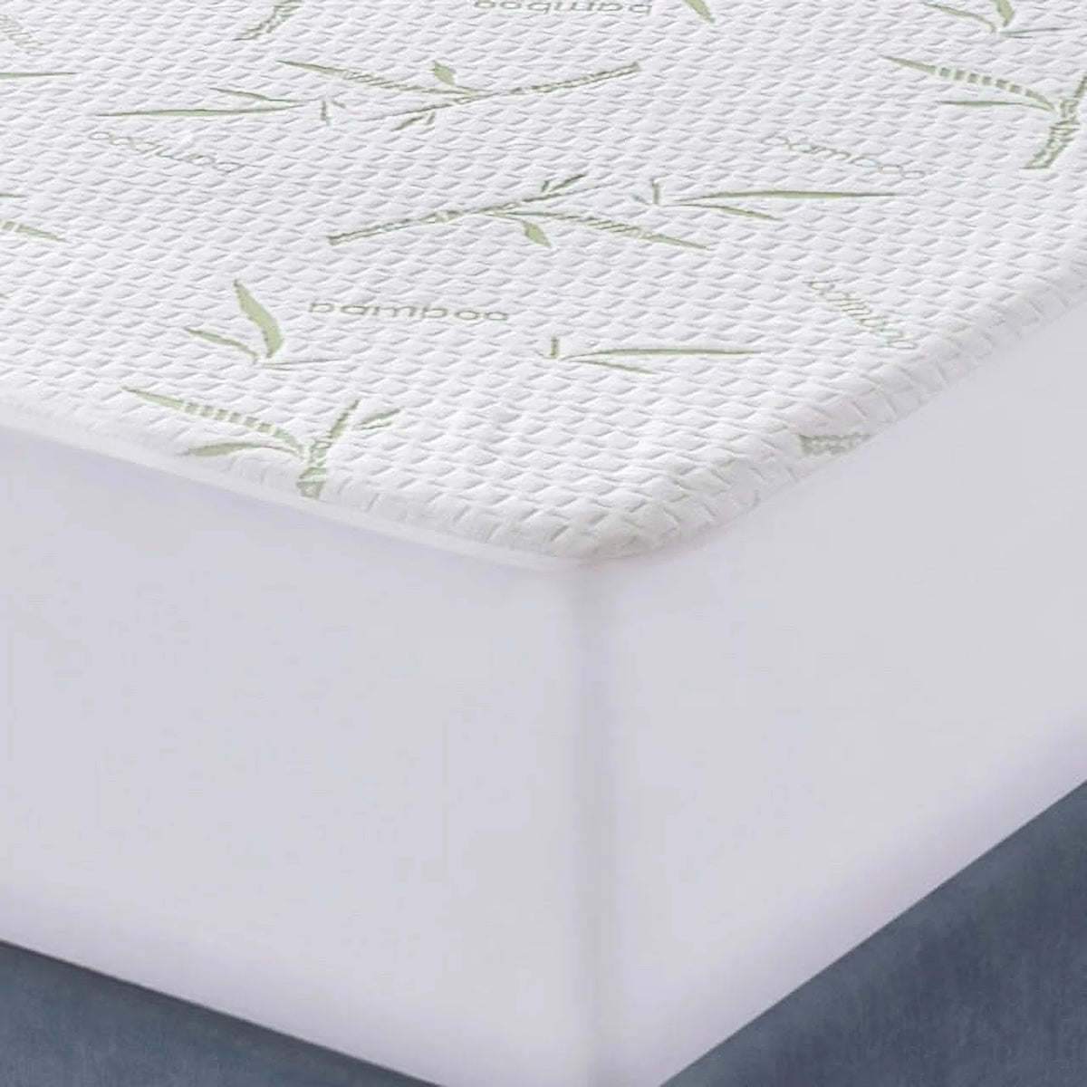 Twin Size Waterproof Bamboo Mattress Protector with Cooling Fabric Q894