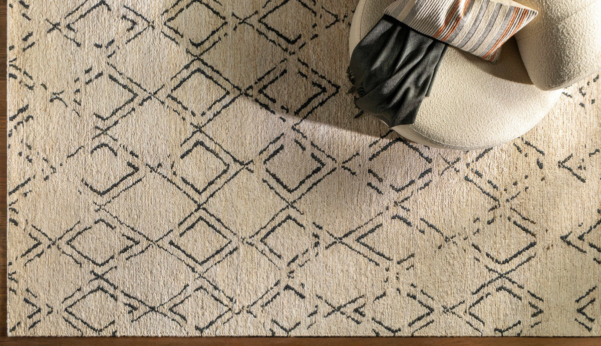 Black Gray 2' x 3' Jute Area Rug C460