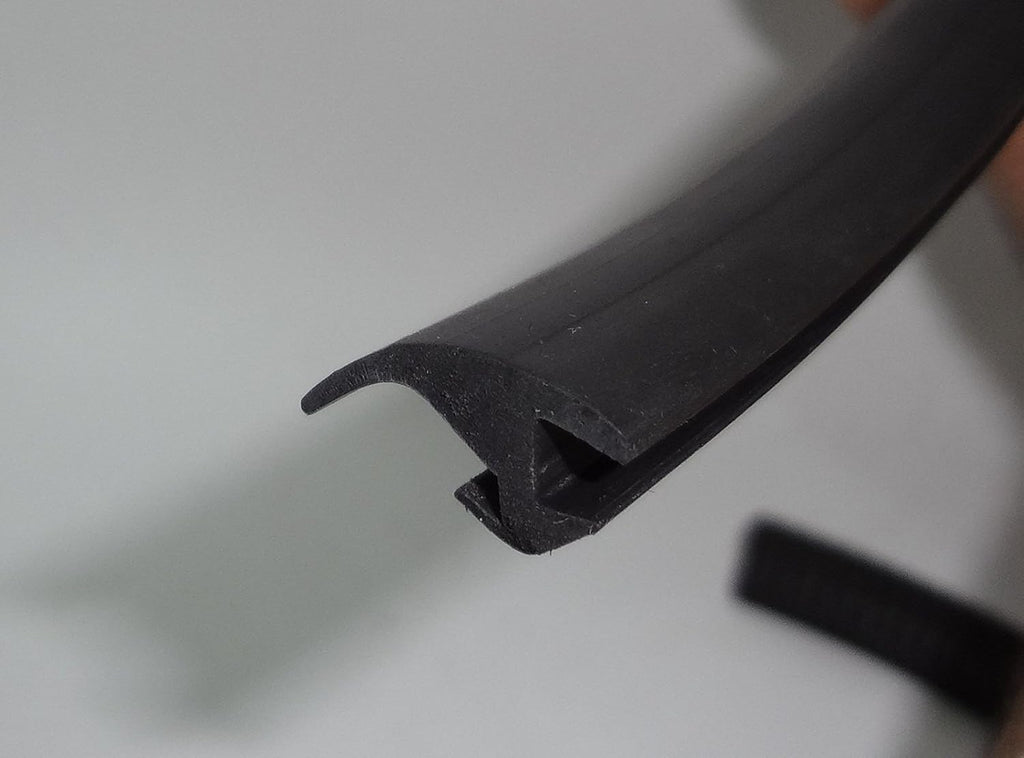Glass Windshield Trim Seal for Cars, Trucks and Vans (50 Feet) Pack of 2 Z5344