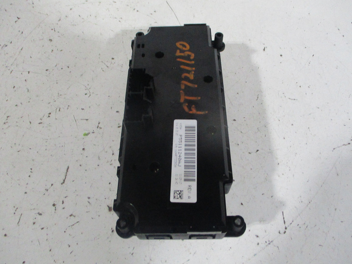 17-20 Dodge Caravan Front Dash AC Heater Temperature Control J35213