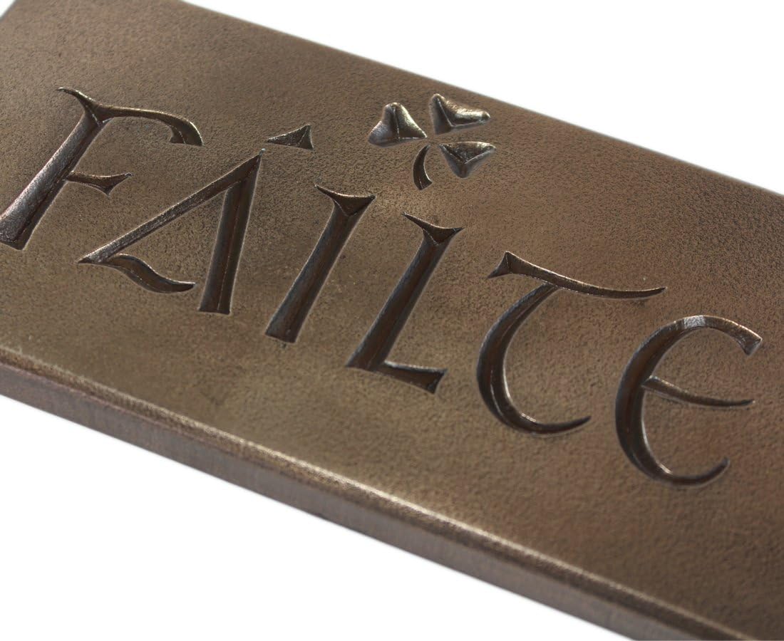 Irish Welcome Shamrock Sign 8 Inches Long O21193
