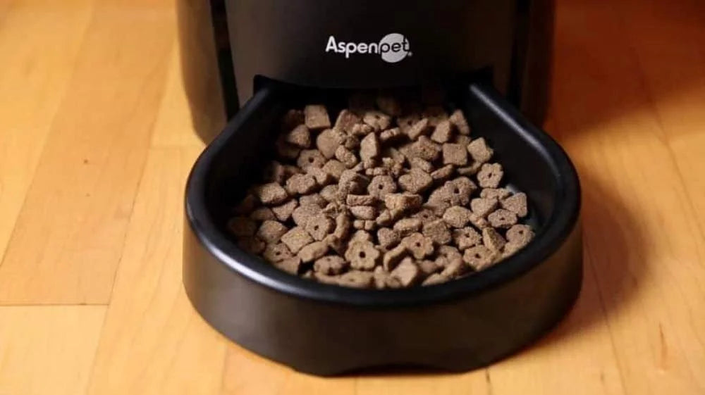 Programmable Dog and Cat Food Dispenser, 18 Cup X7099