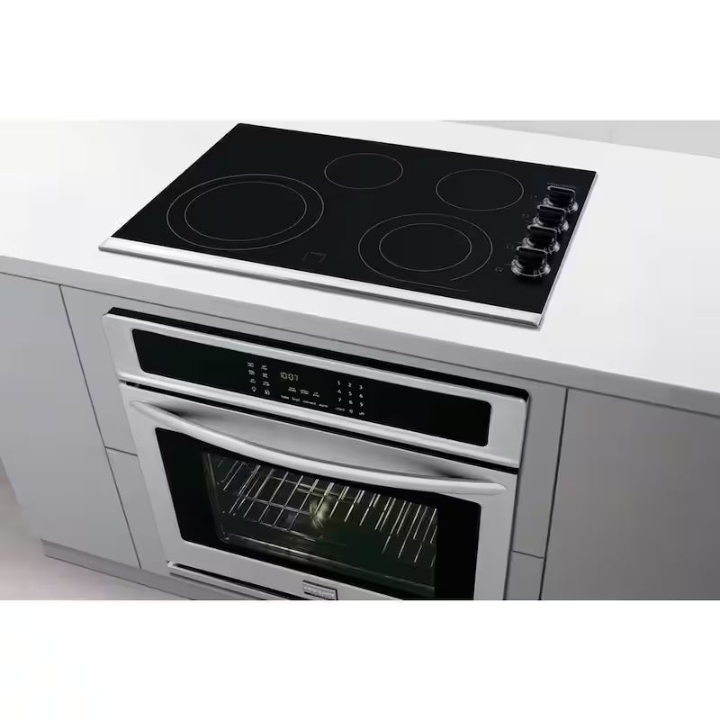 4 Element Electric Cooktop in Black G595777