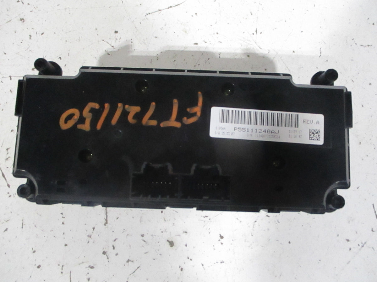 17-20 Dodge Caravan Front Dash AC Heater Temperature Control J35213