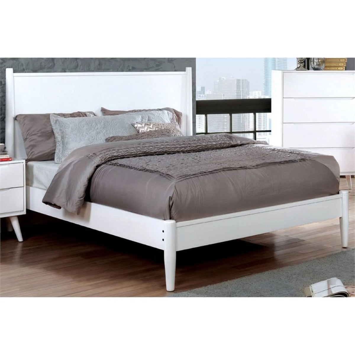 White Solid Wood King Platform Bed T19493