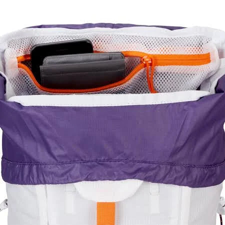 White Dawn 20 Backpack S7345