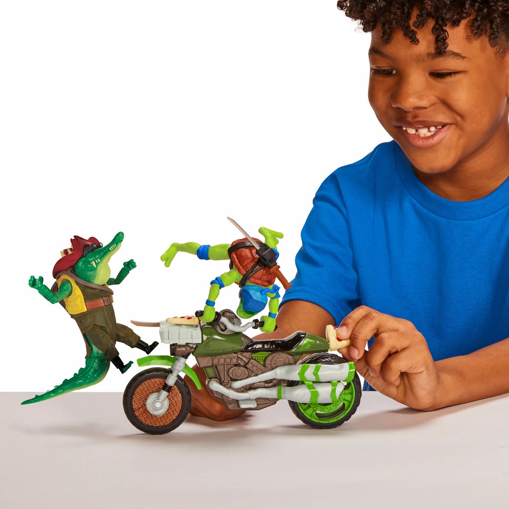 Ninja Kick Cycle with Leonardo Figure E9418