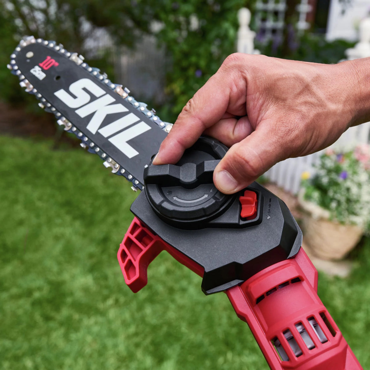 40V Brushless 10-in. Pole Saw Kit with 2.5Ah Battery & Charger L446999