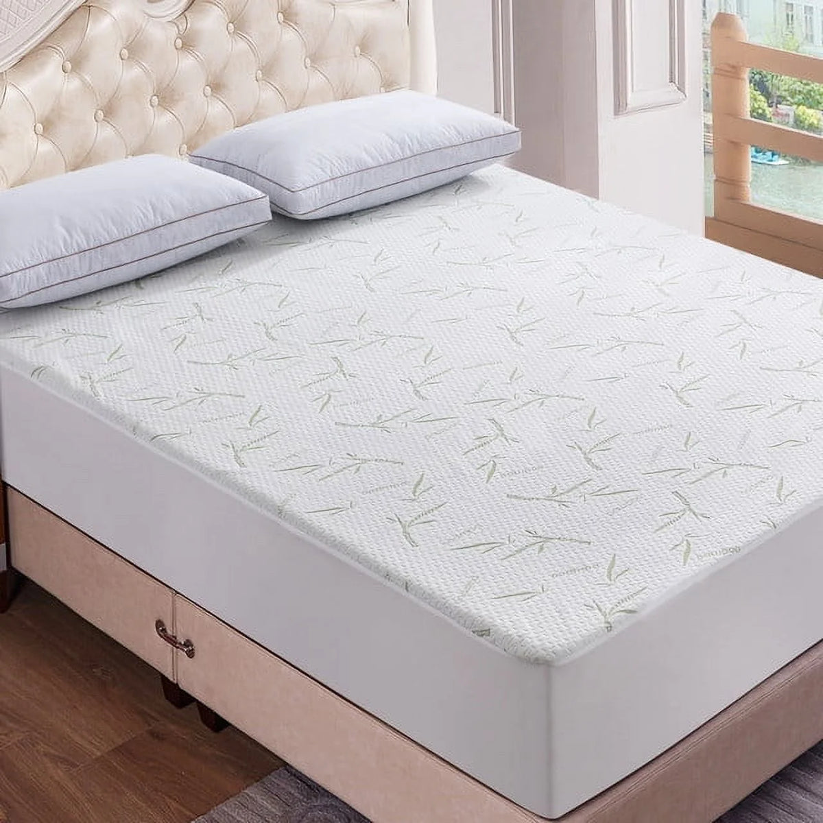 Twin Size Waterproof Bamboo Mattress Protector with Cooling Fabric Q894