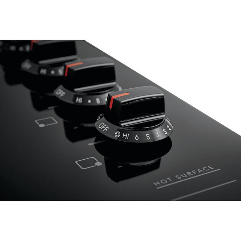 4 Element Electric Cooktop in Black G595777